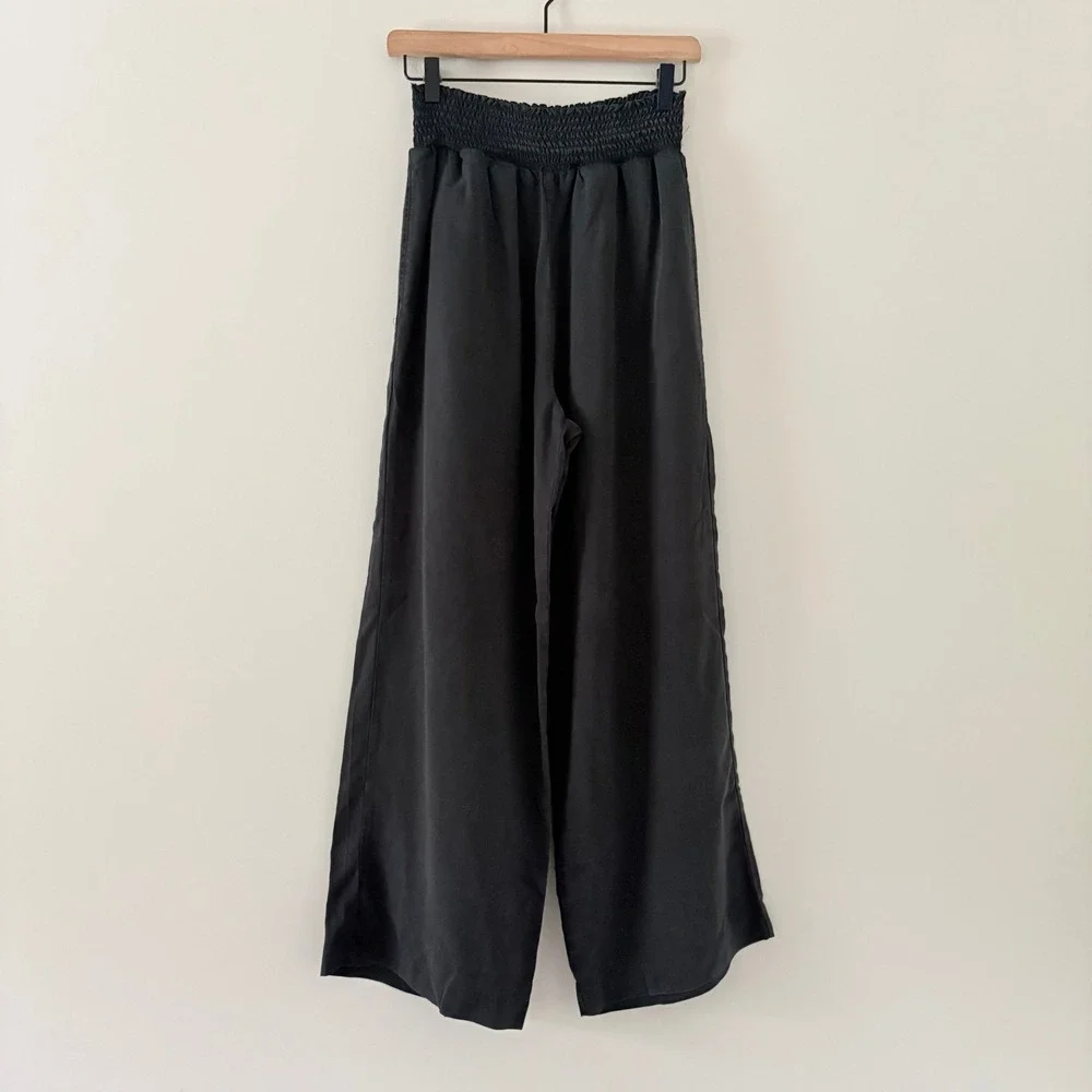 Bella Dahl Smocked Waist Wide Leg Pant Size S Vintage Black Tencel Relaxed Boho